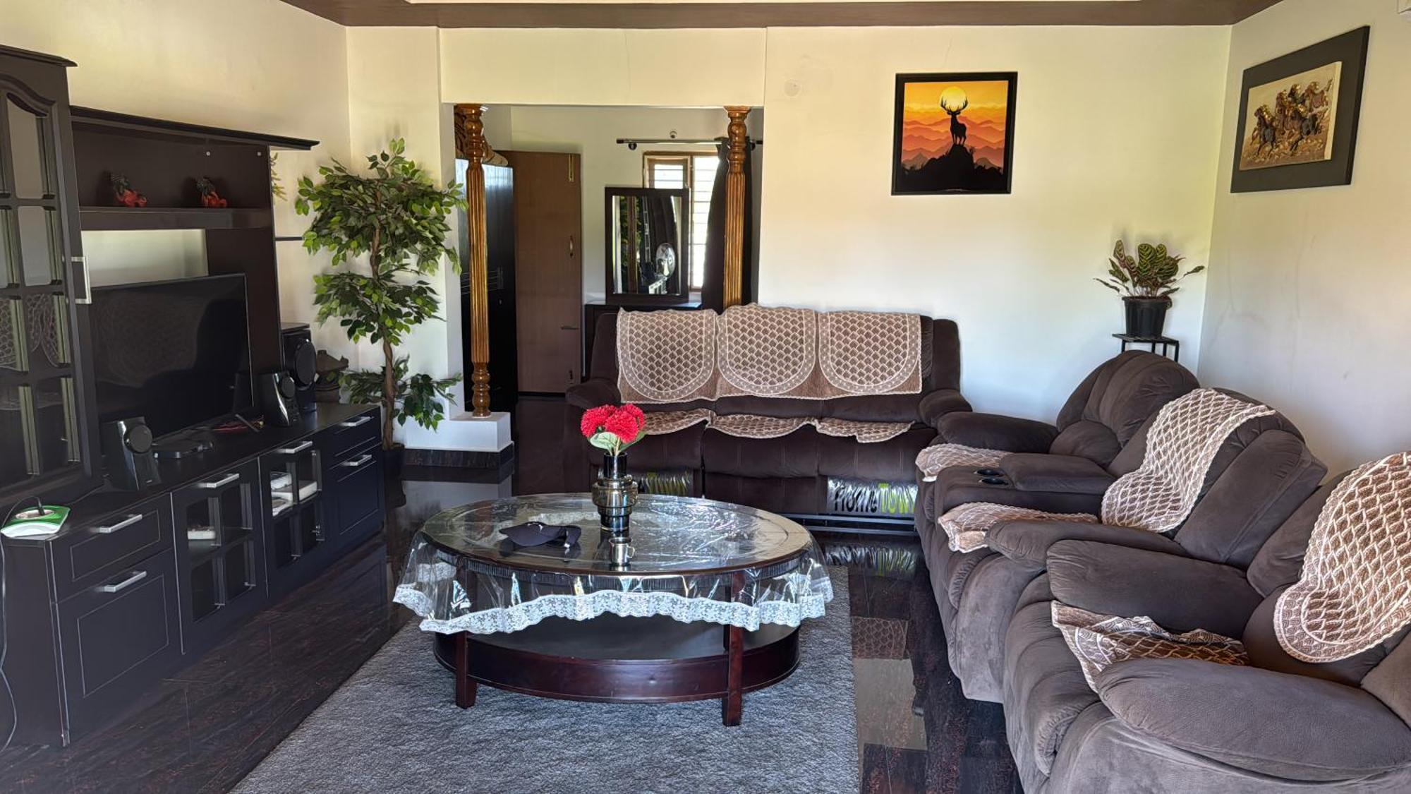 Raj Home Stay Mysore Ngoại thất bức ảnh